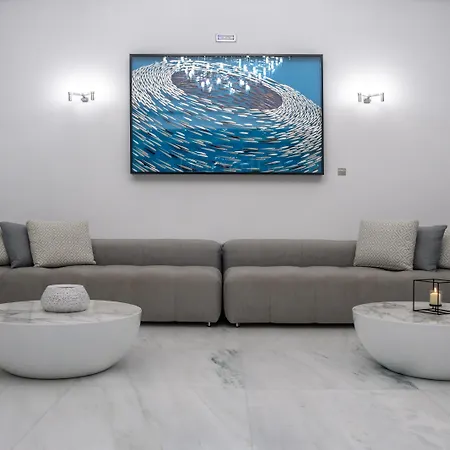 Antoperla Luxury & 5* Perissa (Santorini)