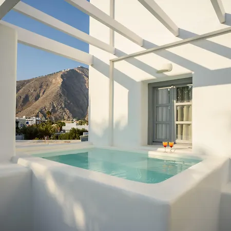 Antoperla Luxury & Hotel Perissa (Santorini)