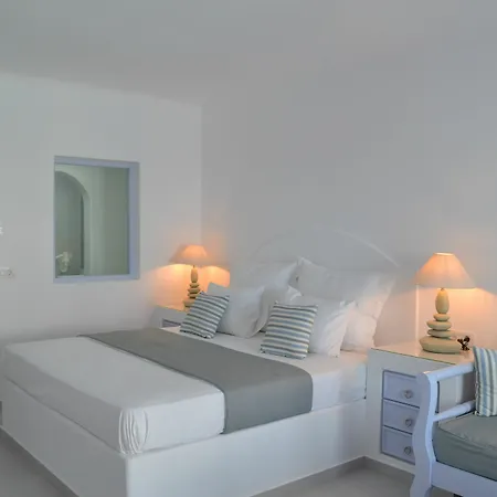 Antoperla Luxury & Hotel Períssa