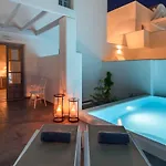 Antoperla Luxury & Hotel