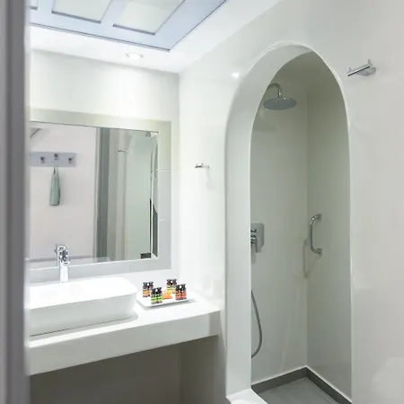 Antoperla Luxury & Hotel